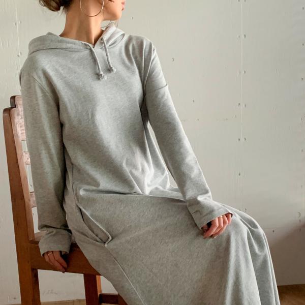 【コットン 100%】Aライン長袖スウェットマキシ丈パーカーワンピース