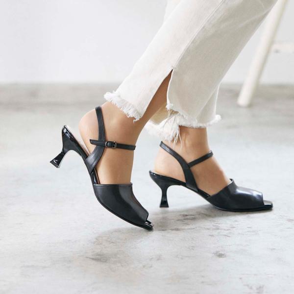 アンクルベルトサンダル