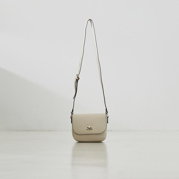 ●SOEUR/フラップショルダーBAG