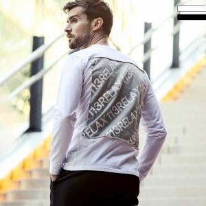 1PIU1UGUALE3 RELAX ビッグロゴインバーテッドTシャツ : マルイ