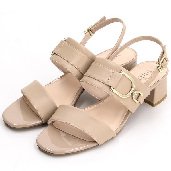 バックストラップサンダル