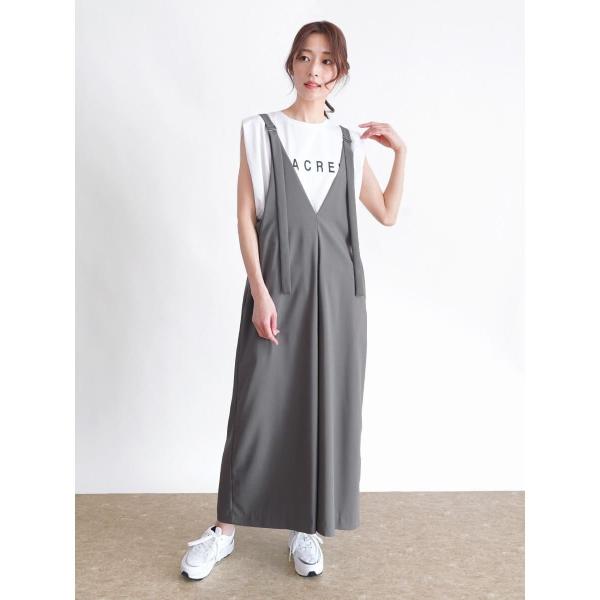 Vネックサロペット