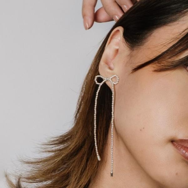 【Kara Yoo】Margot リボンシルバービーズピアス