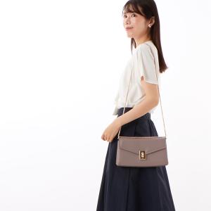 FURLA MERIDIANA M ショルダーバッグの商品画像