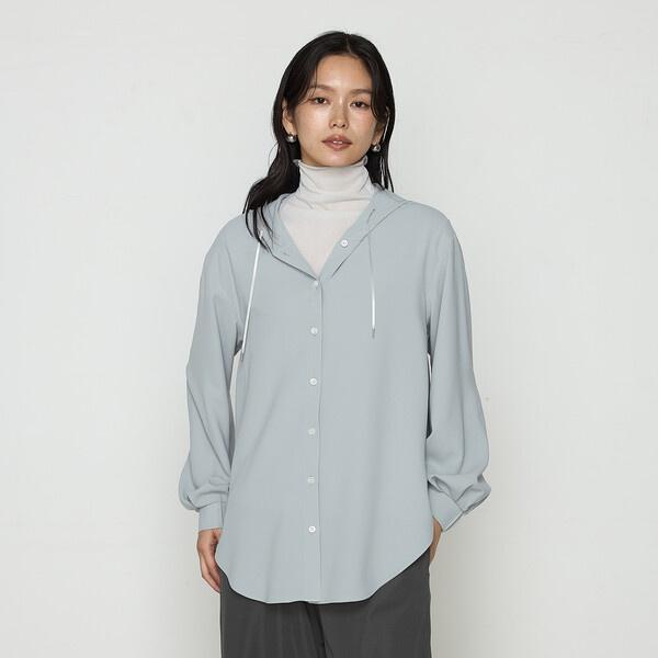 バックサテン梨地 フード付きブラウス