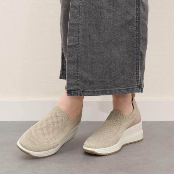 IMAC◆ヒールアップニットスニーカー