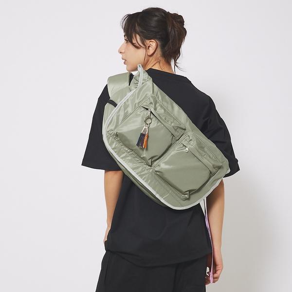 【cheek/チーク】big messenger C24005/ビッグメッセンジ