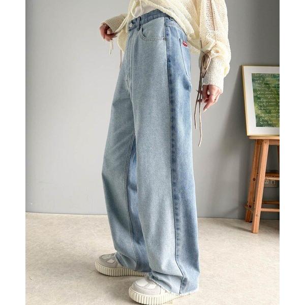 《Javaジャバコラボ》デイリースタイルをアップデートしてくれる。微配色ワイドデニムパンツ