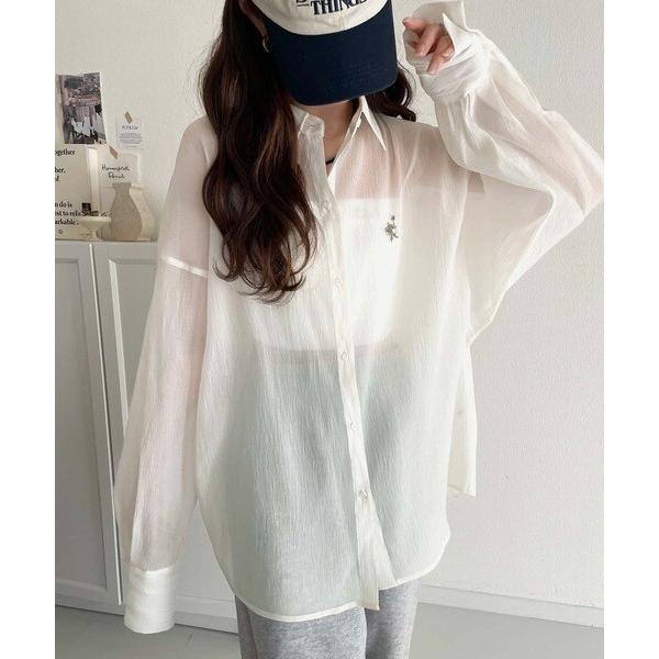 シアーなゆるシルエット。胸ワンポイント刺繍ビッグシアーシャツ