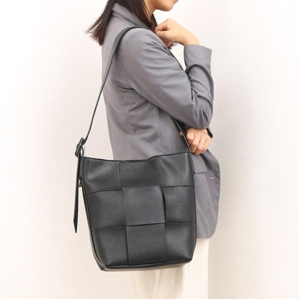 カシュカシュ cachecache / イントレチャートショルダーバッグ