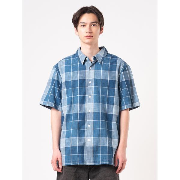 レギュラーカラー 半袖シャツ