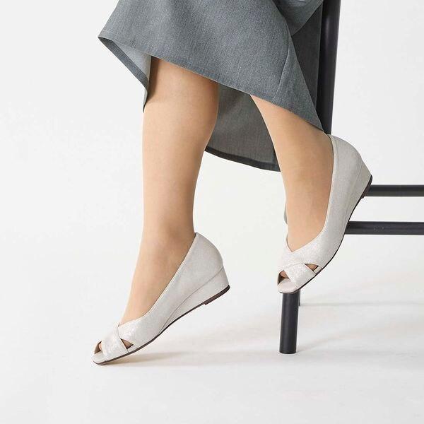クロスオープントゥハーフウエッジパンプス