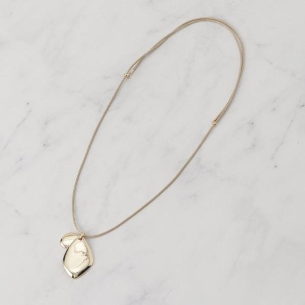 メタルトップコードネックレス