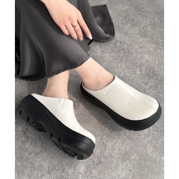 《JaVaジャバコラボ》【コロかる】トレンド感と履きやすさ。軽量ステッチデザイン厚底サンダル