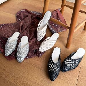 lus. メッシュ編みフラットミュールサンダル