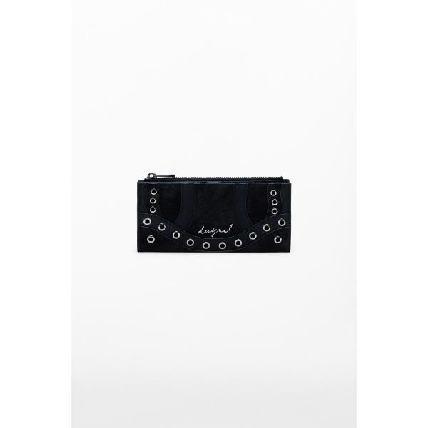 スタッズ付きバイソン柄ポケット長財布