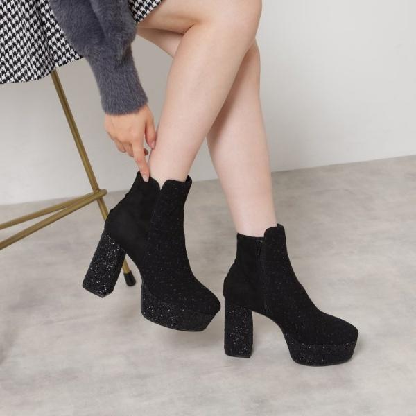 【ラク盛りショートブーツ】リピーター続出／脚長美脚 バックリボングリッターヒールショートブーツ