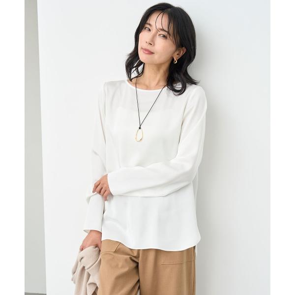 サテン レイヤードブラウス