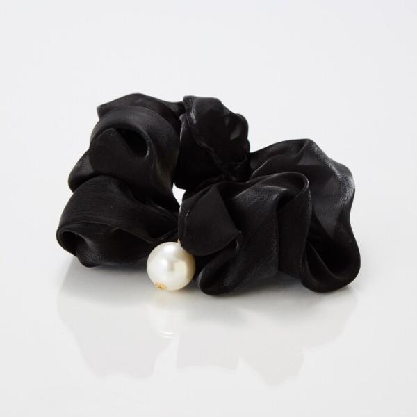 ボリューミーシアーシュシュ　ブラック/パール/大ぶり