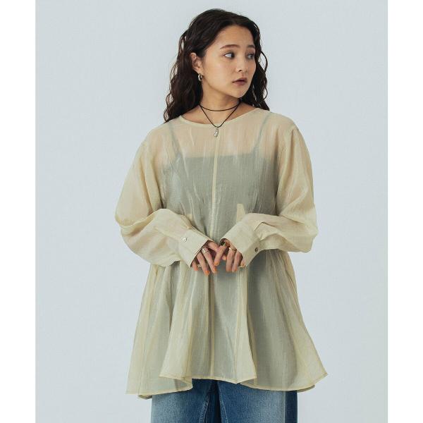 BACK RIBBON BLOUSE