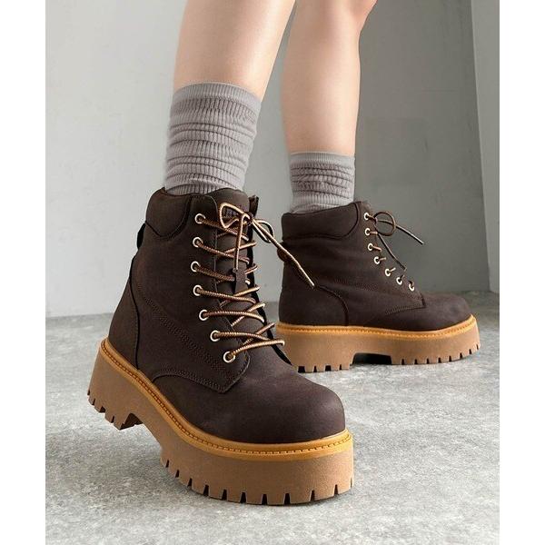 《JaVaジャバコラボ》ボリューム感でスタイルアップを叶える♪ヌバック調素材７ホール撥水加工ブーツ