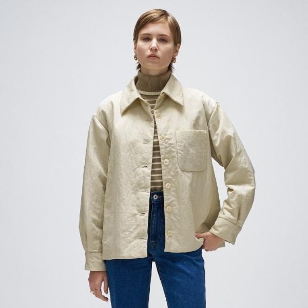 ライトパディングジャケット