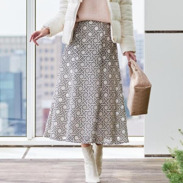 【日本製】シアー刺繍のフレアースカート