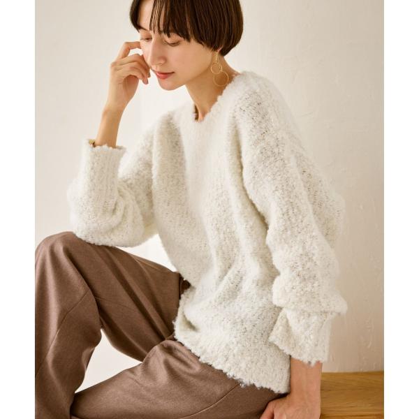 ブークレカラーニット