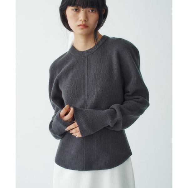bold form knit pullover