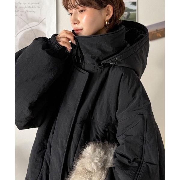 《JaVaジャバコラボ》ボリュームシルエット、今年の主役アウター。フード付き中綿モンスターブルゾン