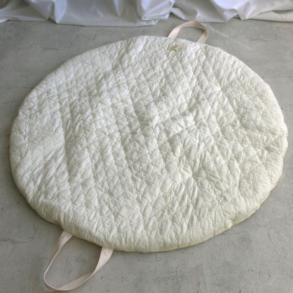 mela-B | Round mat [ラウンドマット]  Essential