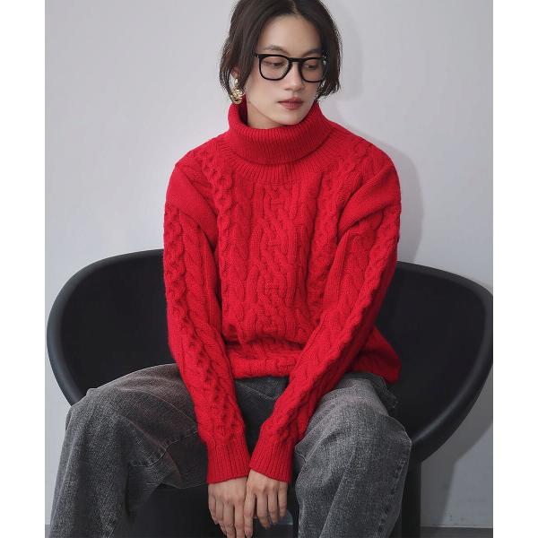 タートルネック ケーブルニット プルオーバー