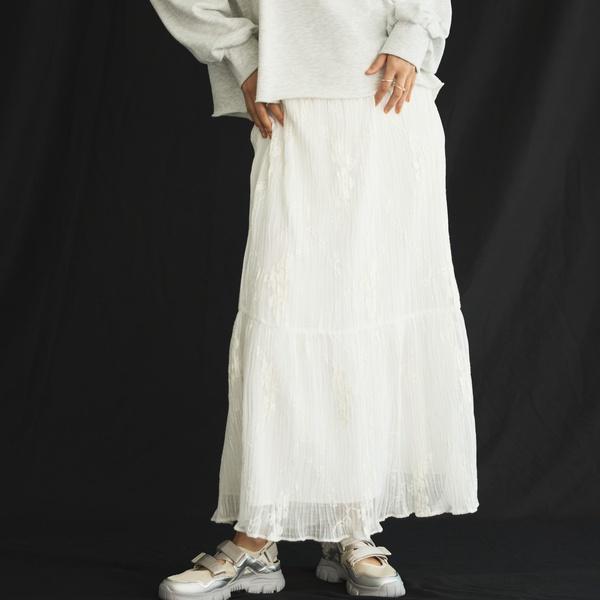 ワッシャー刺繍ティアードスカート