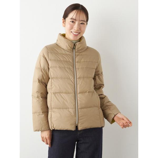 カラースキームダウンジャケット