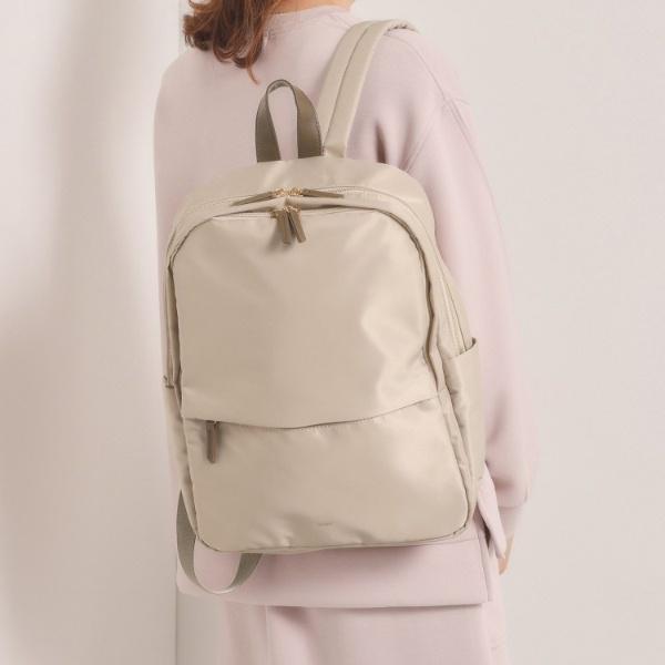 【収納アドバイザー監修】合皮コンビリュック