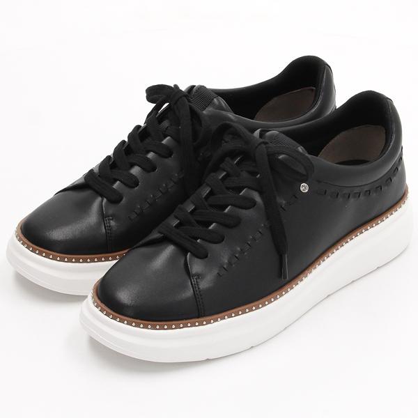 レースアップスニーカー