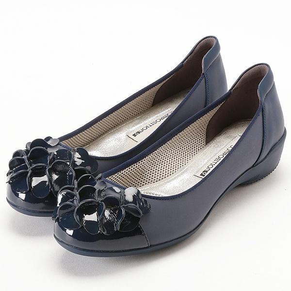 スタイリッシュコンフォートオールウェザーパンプス