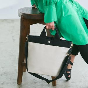 良品⭐️PRADA ナイロン トートバッグ　三角ロゴ カーキ　ギャランティーカード 良品⭐️PRADA ナイロン トートバッグ 三角ロゴ カーキ ギャラン