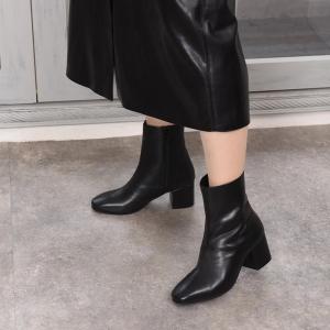 Piedi Nudi（ピエディヌーディ） ブーツ 本革 ベーシック ショート