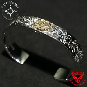 ファーストアロー K18付 平打12mmカラ草彫りバングル FIRST ARROW's ファーストアローズ K18付 平打12mm カラ草彫り