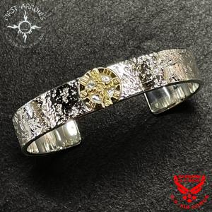 FIRST ARROW's（ファーストアローズ） K18付 平打12mm カラ草彫り