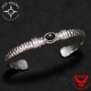 Me＆Ro ミーアンドロー ロータスアンクレット シルバー