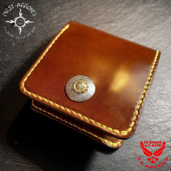 ポイント2倍!!ファーストアローズ K18付 SPコンチョ コードバンレザー ハーフウォレット FI...