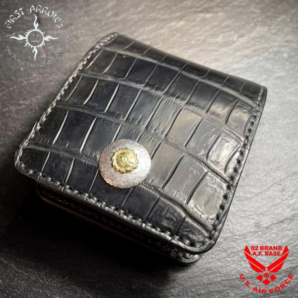 ポイント2倍!!ファーストアローズ K18付 SPコンチョ クロコダイルレザー ハーフウォレット F...