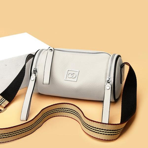 女性のための本革バッグ新しいトレンドファッションニッチ多用途ファーストレイヤー牛革ショルダークロスボ...