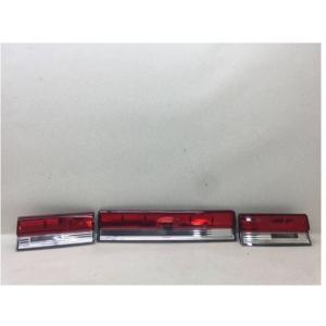 美品 磨き済み デリカD:5 CV5W バックドアガーニッシュセット 1149-219