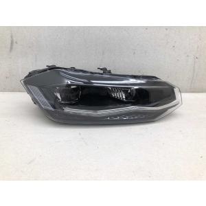 美品 磨き済み VW/フォルクスワーゲン ポロ 2G 右ヘッドライト/右