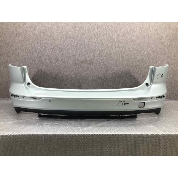 ボルボ V60 II R-Design 純正 リアバンパー 31455658