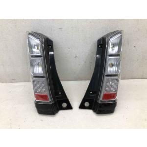 ホンダN-BOXカスタムJF1 JF2テールランプ左右ICHIKOH D106 N-BOX/NBOX Nボックス/カスタム JF1/JF2 純正 左テールランプ