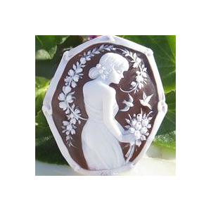 CAMEO（カメオ） ルース【春に舞う花】Raimondo Califano作 シェル